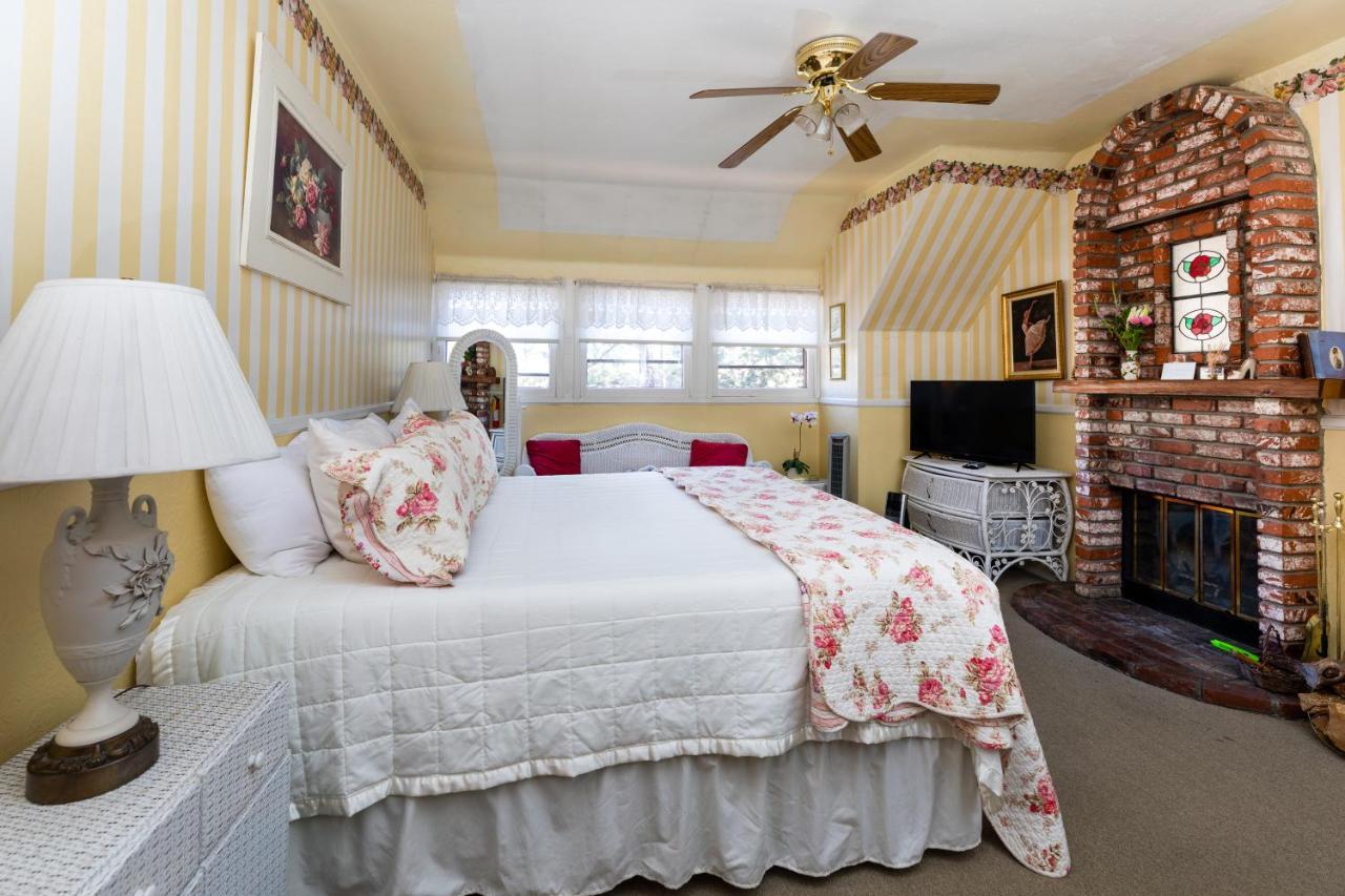 Gold Mountain Manor Bed & Breakfast Big Bear Lake Luaran gambar